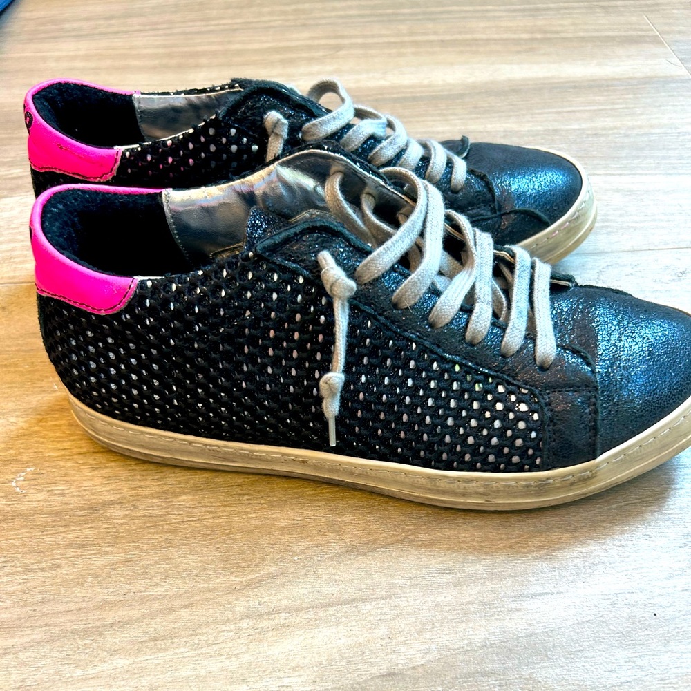 P448 Black/Metallic/Pink Women’s Sneakers- Sz 39
